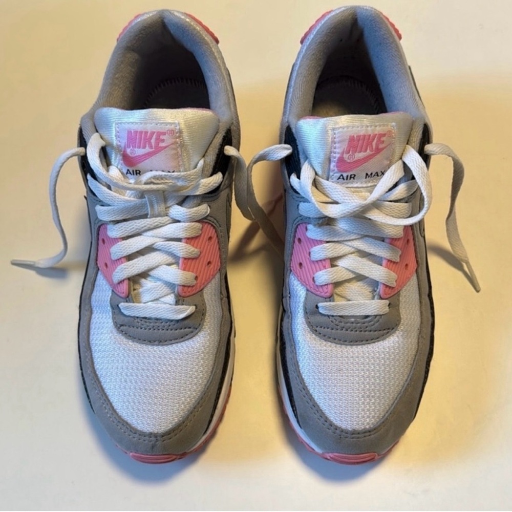 NIKE Air Max 90 Pink Size 8.5